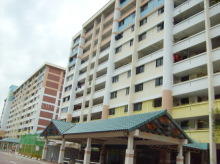 Blk 150 Hougang Avenue 1 (S)538886 #104732